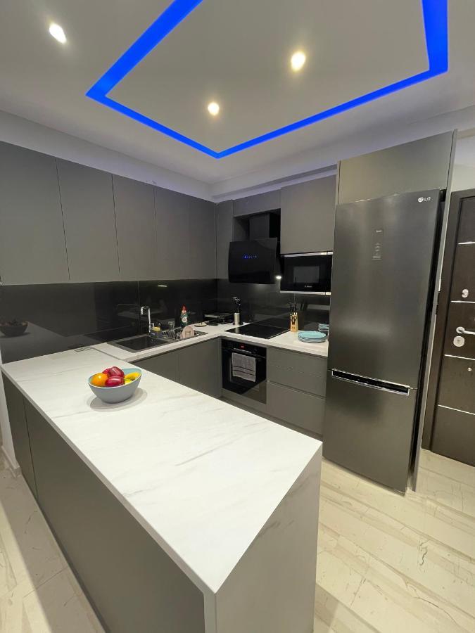 Luxury 3 Bedroom In Center Apartment Kiaton