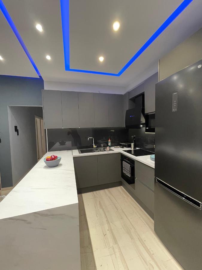 Luxury 3 Bedroom In Center Apartment Kiaton